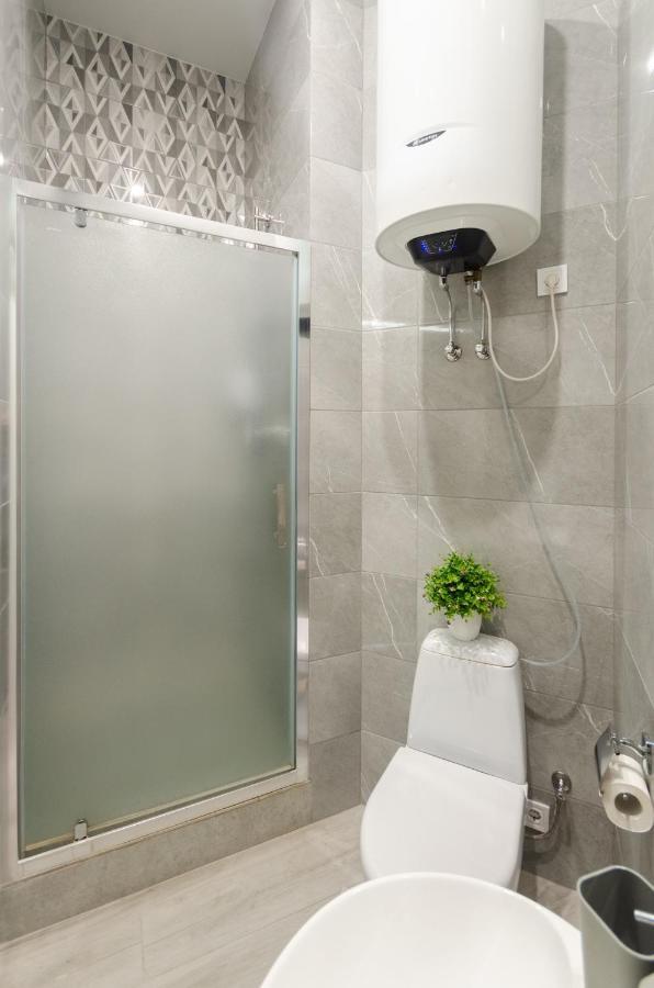 New Apartment Near Railway Station 1A Kyiv Exterior photo
